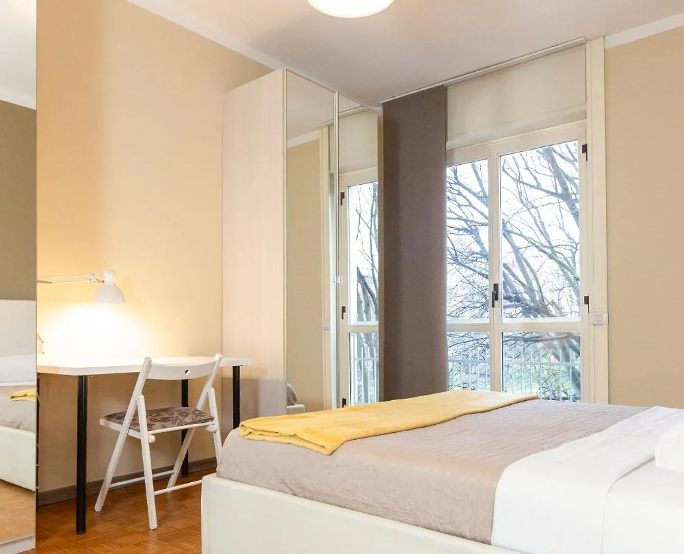 Honey Exclusive Apartment - Train Station - Near Center Milan