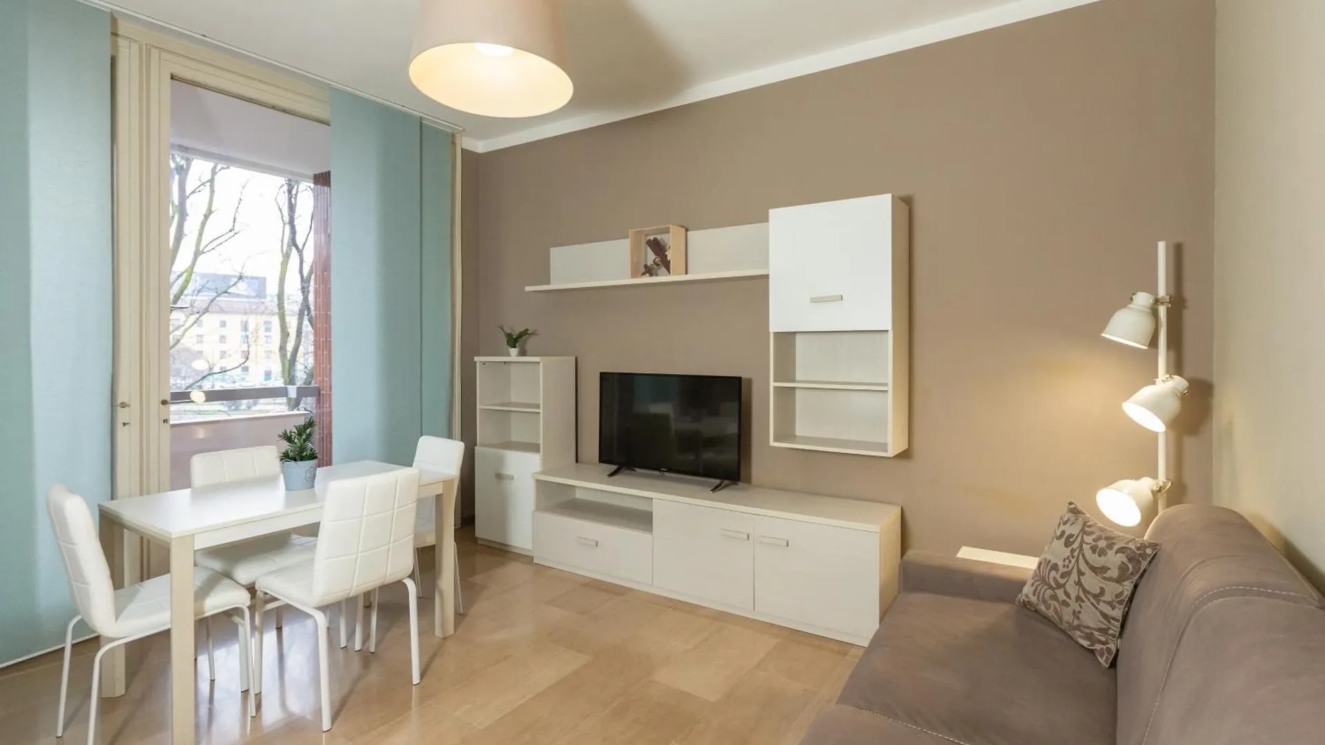 Honey Exclusive Apartment - Train Station - Near Center Milan